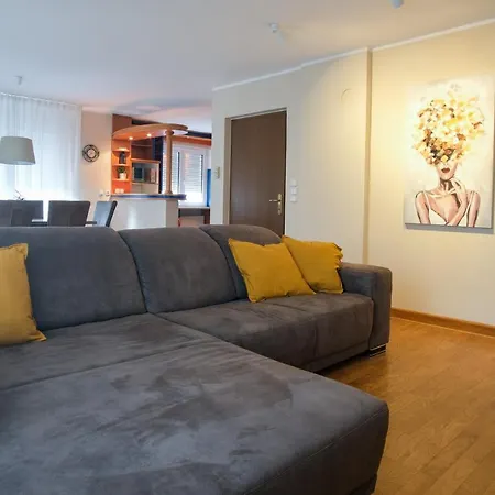 Apartment M16 Spacious And Bright