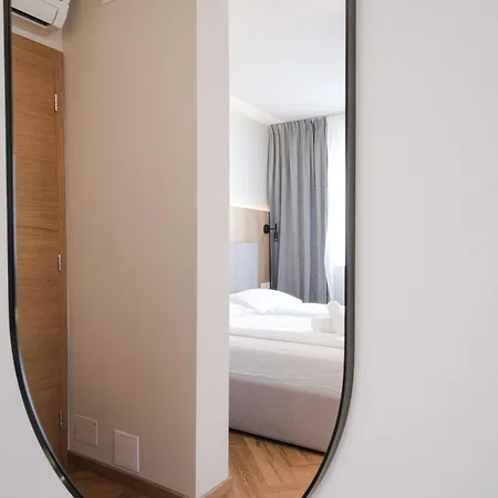 Apartman M16 Spacious And Bright