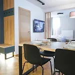 M16 Apartman *