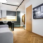Apartman M16 *